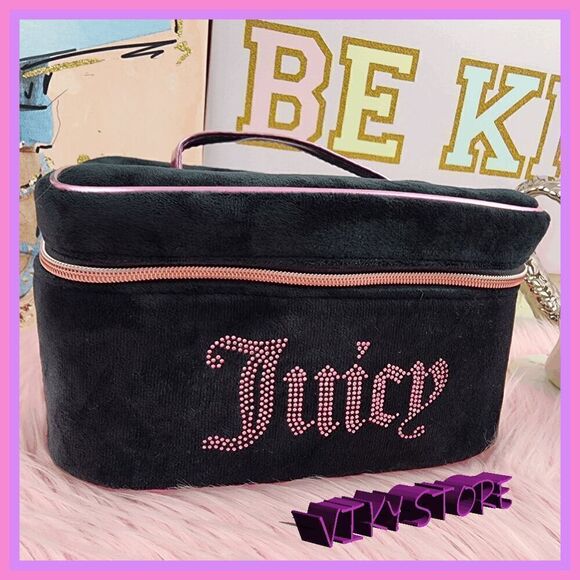 NWT 💕 Juicy Couture Black Velvet Train Case Travel Signature -  #7085 💕 - Picture 1 of 7